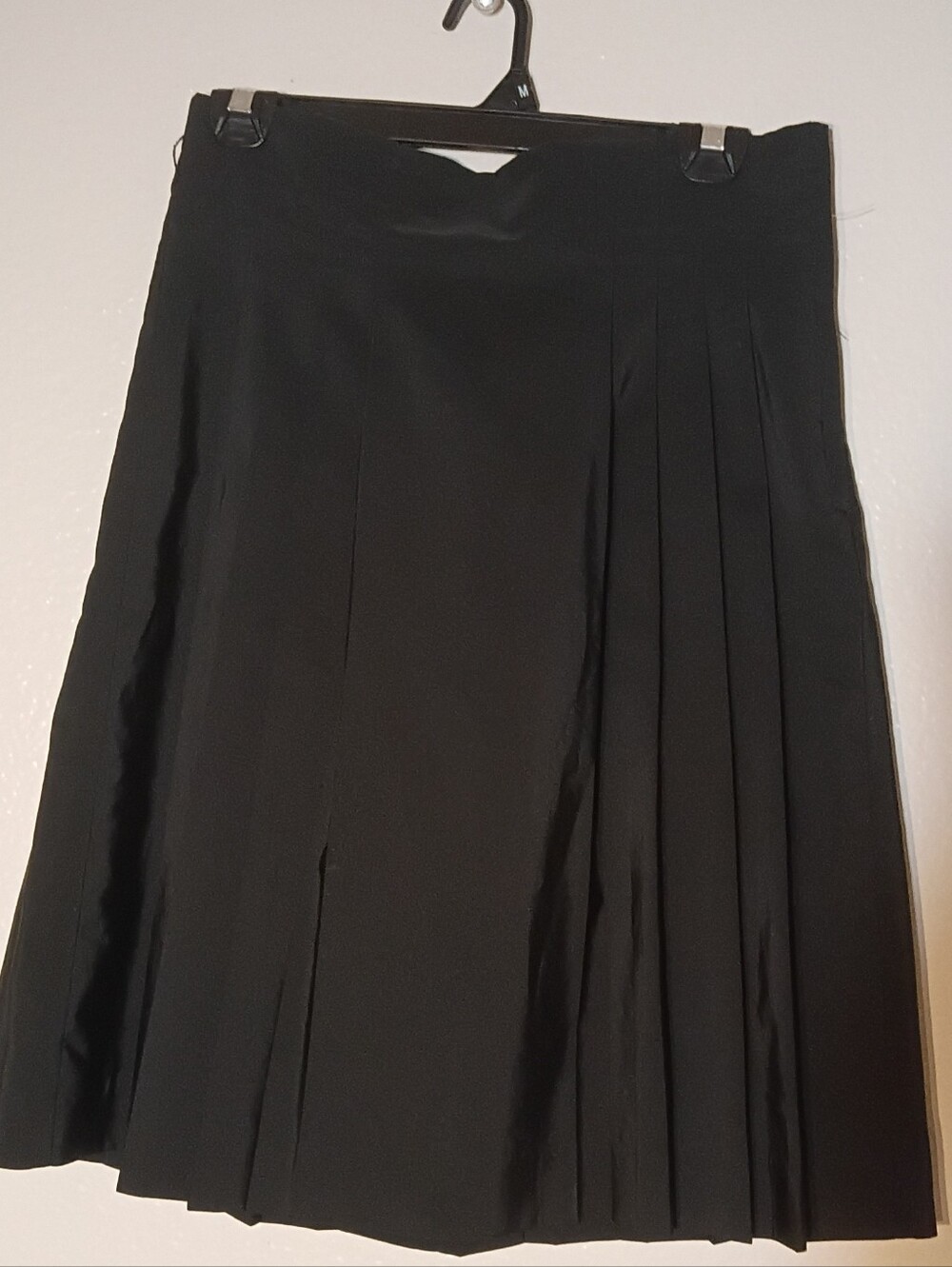 H&M Black Pleated A-Line Midi Skirt